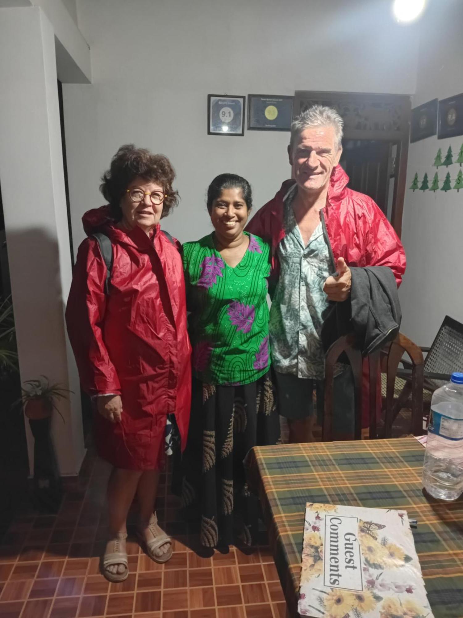 Hotel Ranjith Guest Mirissa Esterno foto